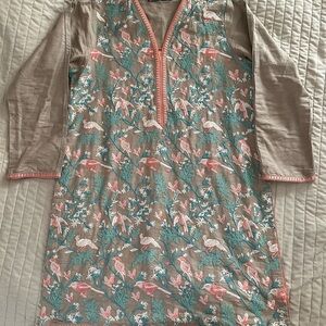 Beautiful women’s pullover with side slits